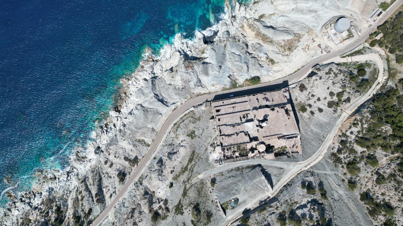 Vue aérienne de l'ancienne Mine de Canari