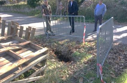 Vue de la zone de travaux et du fontis (2022 et 2025)